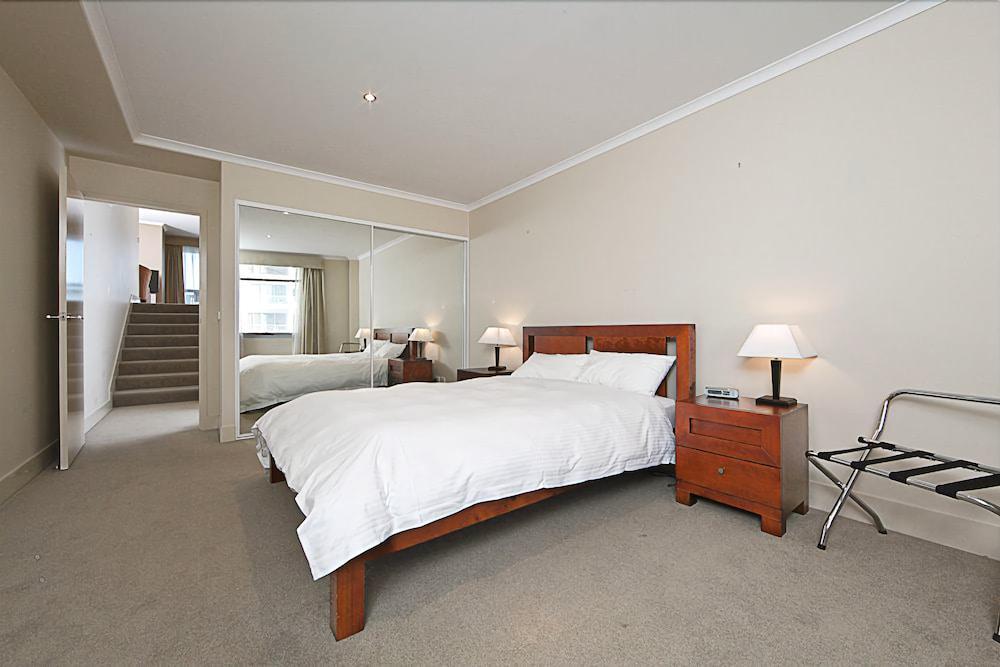 Avenue Hotel Canberra Bagian luar foto