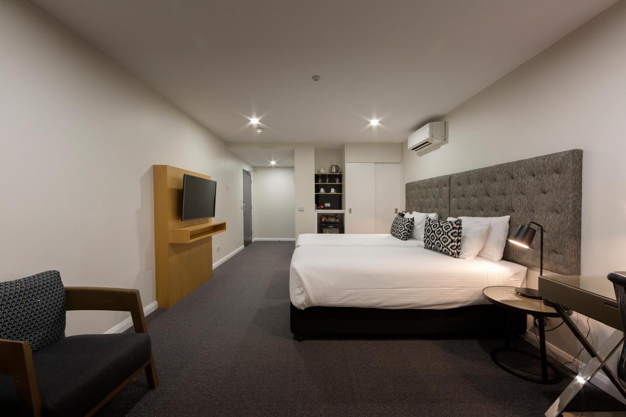 Avenue Hotel Canberra Bagian luar foto
